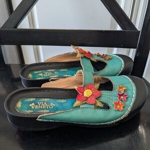 Via Veneto Women's Floral Slip-On Shoes Size 8
